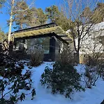 New & Modern 70 Metres From The Fjord 펜션 *