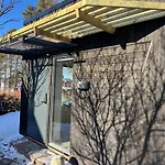 펜션 New & Modern 70 Metres From The Fjord *