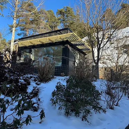 New & Modern 70 Metres From The Fjord Casa vacanze *