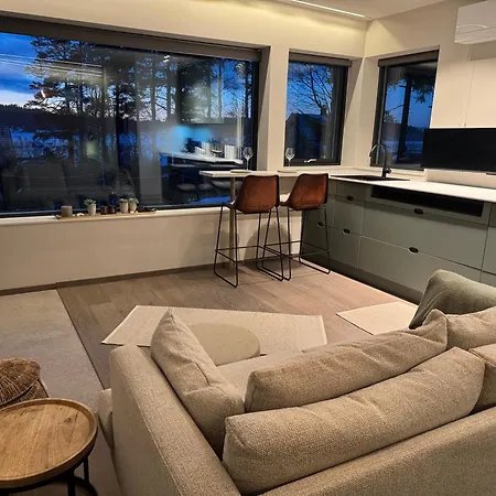 New & Modern 70 Metres From The Fjord *