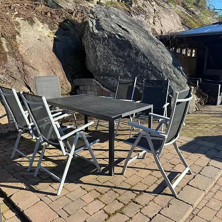 Casa vacanze New & Modern 70 Metres From The Fjord *