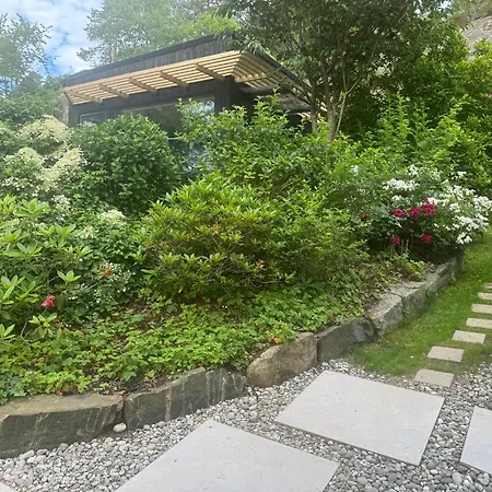New & Modern 70 Metres From The Fjord Casa vacanze *