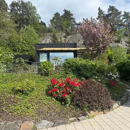 New & Modern 70 Metres From The Fjord *