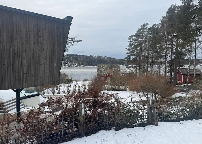 New & Modern 70 Metres From The Fjord Tatil Evi