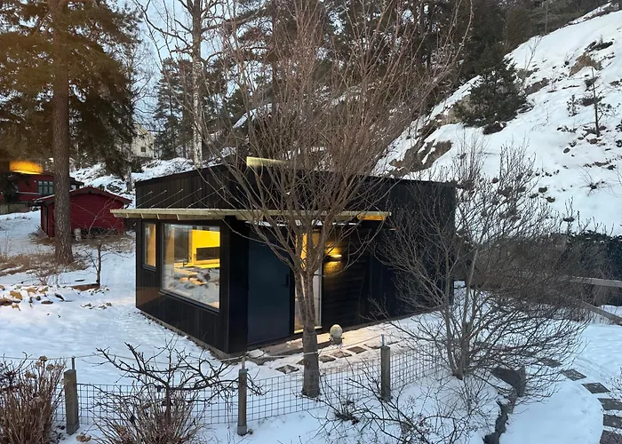 New & Modern 70 Metres From The Fjord Tatil Evi